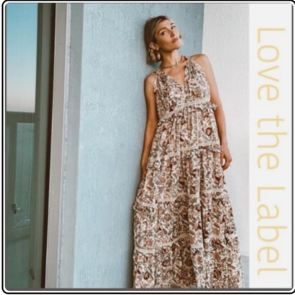 Love the Label Floral Sleeveless Maxi Dress